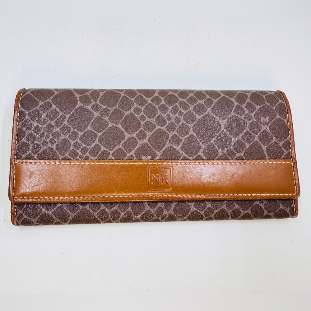 Nina Ricci Large Brown Leather Animal Print Wallet W/Optional Crossbody Chain - Picture 12 of 12